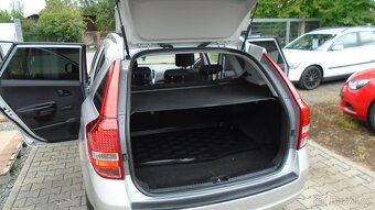 Kia Cee´d, 1,6 CRDI Seven SW Eco Dynamic 85 kW - 6