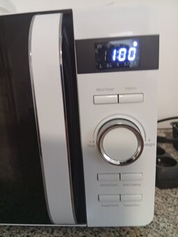Prodám  novou mikrovlnku Sencor 7 měsíců stará  nová nová - 6