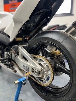 Honda CBR 954RR Fireblade 2003 - 6