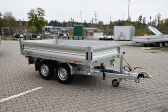 Třístranný sklápěcí přívěs do 2700 kg 2,6m ELEKTOHYDRAULIKA - 6