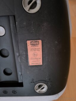 Chicco universall 18-36kg - 6