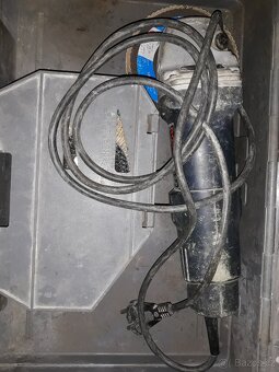 Bruska a vrtačka  Bosch - 6