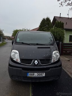 Renault Trafic, PASSANGER 2,0 DCI 115 84 kW - 6