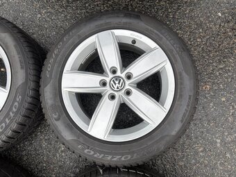 Alu orig zimní sada VW Corvara 5x112 6,5J ET48 205/60 R16 - 6