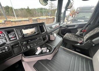 Scania R450 6x2 - hákový nosič kontejnerů - 6