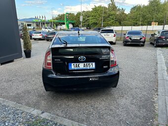 Toyota Prius 1.8 2013 hybrid - 6