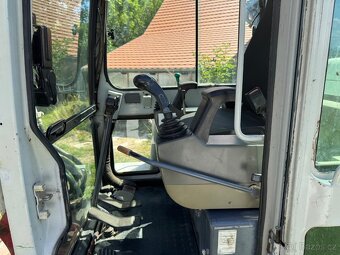 Minibagr Takeuchi Tb 125 2007 4x lžíce - 6