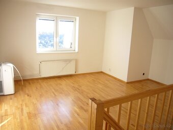 Praha 4 , Na usedlosti - 6