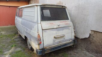 Škoda 1203 zo šiltom - 6