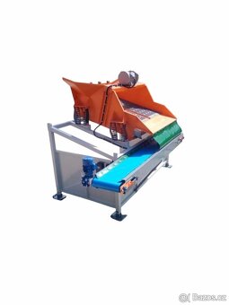Mobilní třídička,třídička zemin dopravnikem - 6