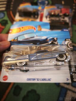 40 kč Hot wheels - 6