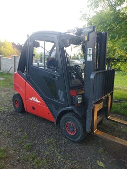 VYSOKOZDVIŽNÝ VOZÍK LINDE H 25T - 6