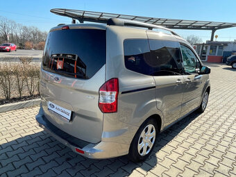 Ford Tourneo Courier 1.0 EcoBoost TITANIUM - 6