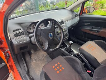 Fiat Punto 1.4 16V - 6