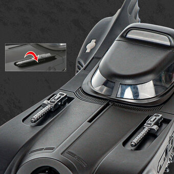 1:18 Batmobile 1989 Model Car with Sound Light - 6