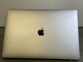 MacBook Pro 16" 2019 Space Gray i7 / 500GB - 6