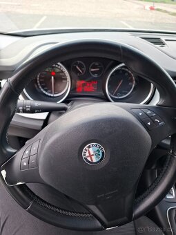 Alfa Romeo Giulietta 1,4 T - 6