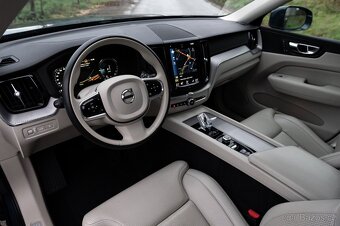 Volvo XC60 T8 Twin Engine 288kW,Inscription,AWD,ČR,Servis - 6