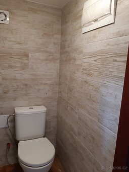 Pozemek s chatou - možnost přestavby na RD - 6