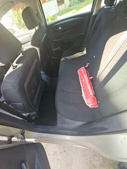 Citroen C4 1.4I 16V - 6