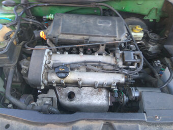 Golf 4 1,4 16v AKQ - 6