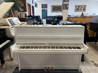 Bílé piano Petrof ve velmi dobrém stavu, PRODÁNO - 6