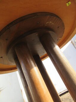 Nabízím zajimavý designový stolek Art-Deco. Dubová dyha. Pů - 6