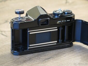 Pentax Asahi Spotmatic SP + Domiplan 50 mm f/2,8 - 6