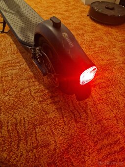 Ninebot Kickscooter F25E by Segway - 6