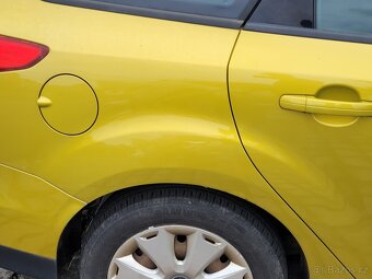 Focus kombi 2011 1.6 ecoboost 110kw na opravu - 6