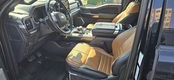 Ford F150 Platinum 4x4 5.0l V8 - 6
