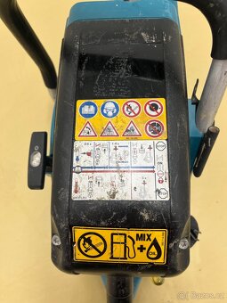 Prodám benzínovou motorovou rozbrušovaci pilu - 6