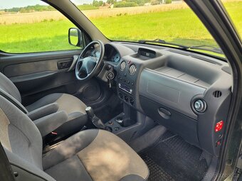 Citroen Berlingo 2,0 HDi Multispace Najeto166000KM - 6