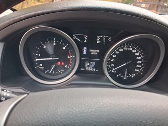 Prodám Toyota Land cruiser VDJ200 - 6