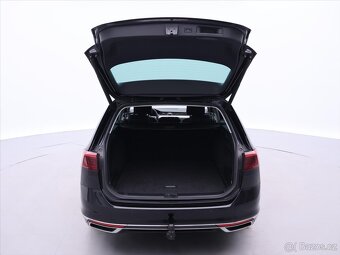 Volkswagen Passat 2,0 TDI DSG Elegance Matrix DPH (2021) - 6