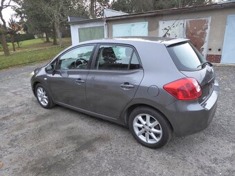 Toyota Auris 1,4 D-4D - 6