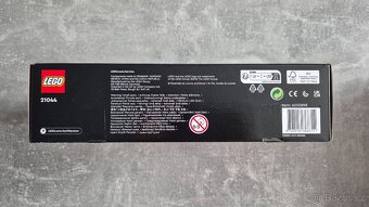 Lego Architecture Skylines Paris 21044 - 6