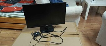 Prodám Počítač s monitorem, klávesnicí a myší, včetně kabelá - 6