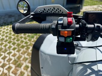 Can Am Renegade 1000R XXC model 2024 - 6