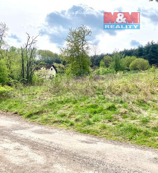 Prodej pozemku k bydlení, 992 m², Ostředek - 6