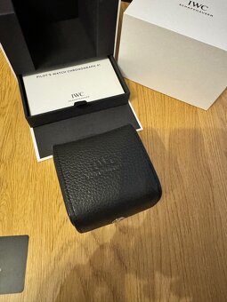 IWC Schaffhausen Pilot 41 - 6