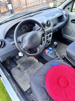 Dacia Logan 1.4i - 6