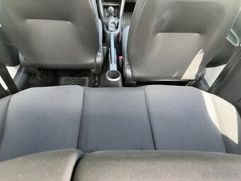 Volkswagen UP 2020 1.maj. 39 tis km 48kw spotřeba 4,5l - 6