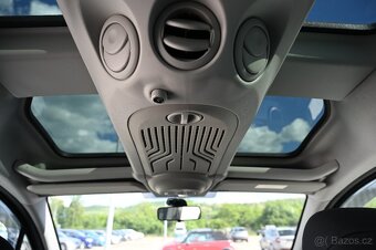 Peugeot Partner Tepee 1.6HDi 82KW Family 11/10 - 6