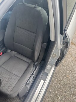Audi A4 B7 1.6 MPI - 6