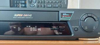 VIDEOREKORDÉR PANASONIC NV-FJ612EE-K - 6