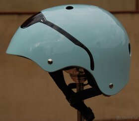 Mini Hornit dětská přilba s blikačkou velikost S 48-53 - 6