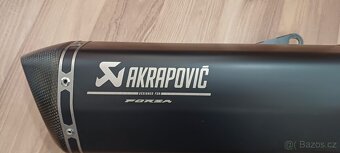 Výfuk Akrapovič Honda Forza 125 - 6