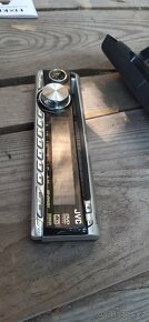 JVC KD-DV4201 panel - 6