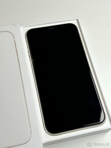 Iphone 11 - 64 GB bílý - 6
